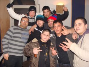RnRcrew